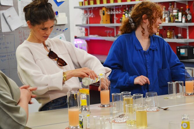 1-Hour Cocktail Masterclass Experience in Dublin - What happens when you arrive