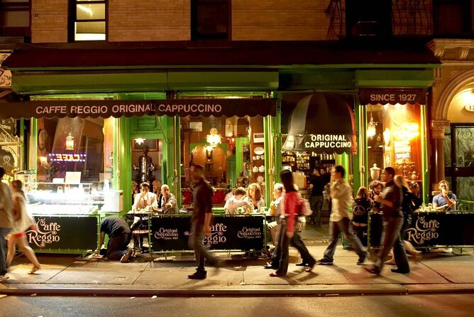 2-Hour Spanish Nightlife Guided Walking Tour of Greenwich Village - Why Greenwich Village works so well after dark