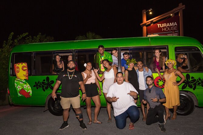 4-Hour Rarotonga Going Troppo Nightlife Tour - The Hula Bar starts the evening