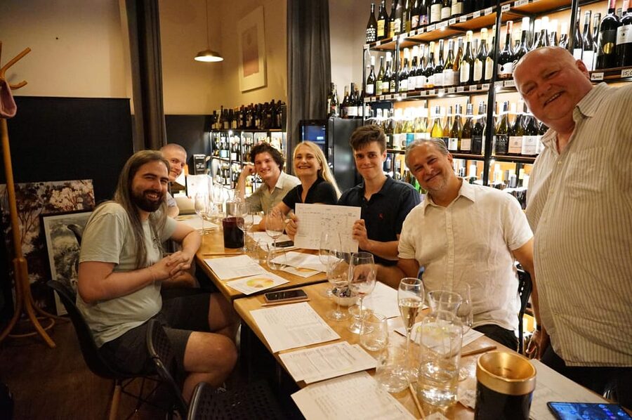 8-Tier Hungarian Wine Tasting in a Cozy Downtown Wine Bar - Practical planning for your evening