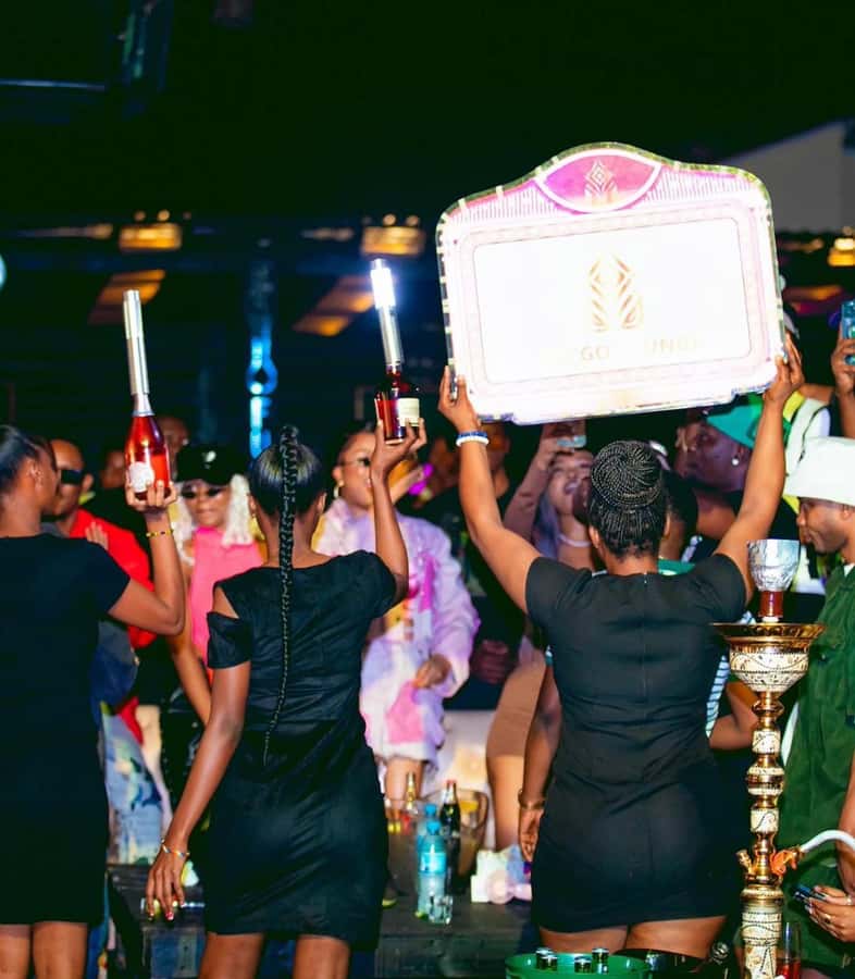 A Nightlife Adventure with a Local Guide: Dar es salaam city - Street food: mishkaki and seafood