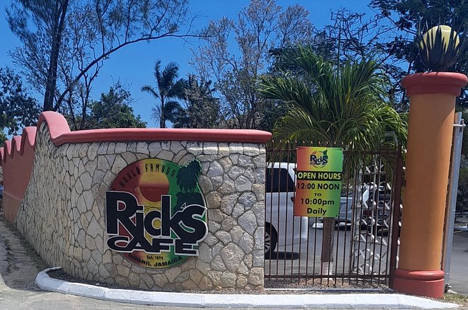 Adventure and Activity Based Music and Nightlife and Nature - Club Nights, Lounges, and Waiting Service