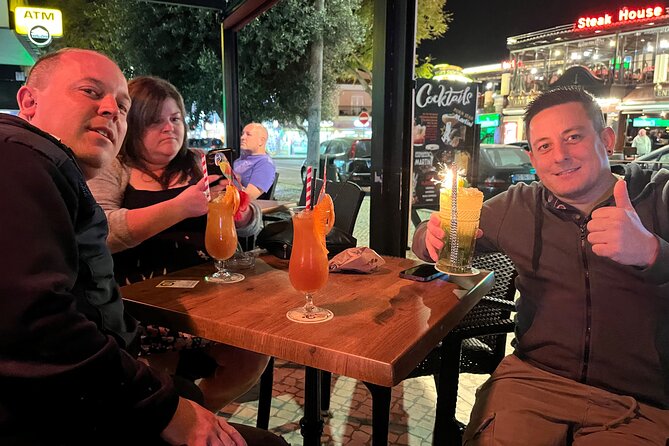 Albufeira PRIVATE Night Tour with Cocktails & Drinks - Cody’s guiding style and the human touch