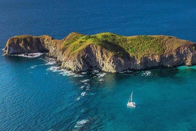 All inclusive Catamaran Sunset Sail - (Drinks, Food, Snorkel) - Sailing along Costa Rica’s North Pacific coast