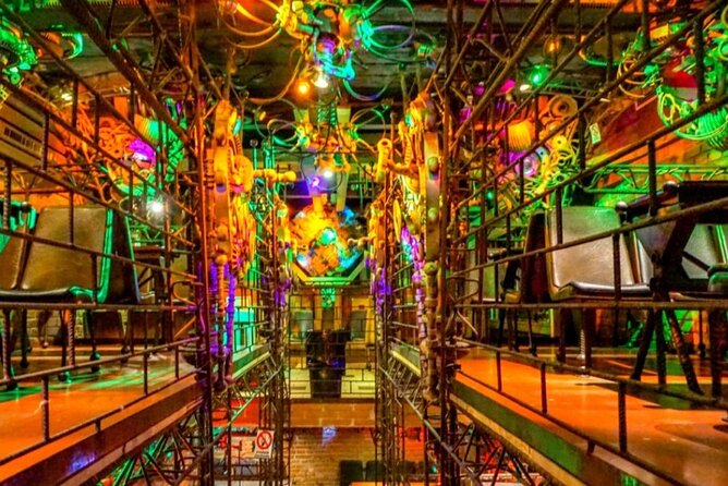 Alternative bar tour with dinner in the art district - Why this Prague bar tour feels different
