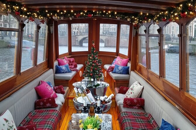 Amsterdam 90 minutes Canal Cruise with bar and snacks on board. - Museum Views Along the Spiegelgracht and Museumplein