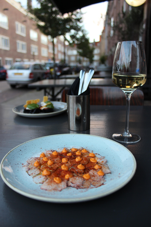Amsterdam: High Wine at wine bar Paskamer, 3-rounds - Inside Paskamer in De Pijp