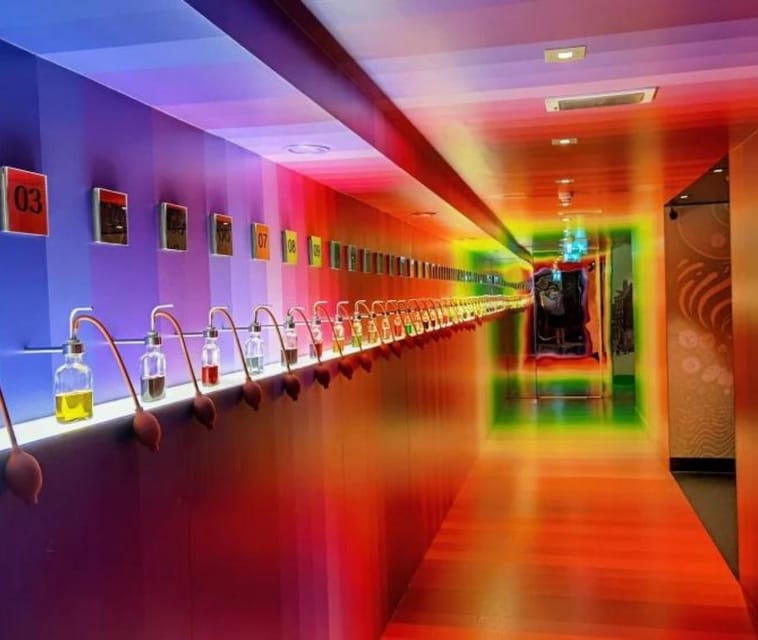 Amsterdam: House of Bols Entry Ticket and Nightlife Ticket - Choosing a night that suits your style