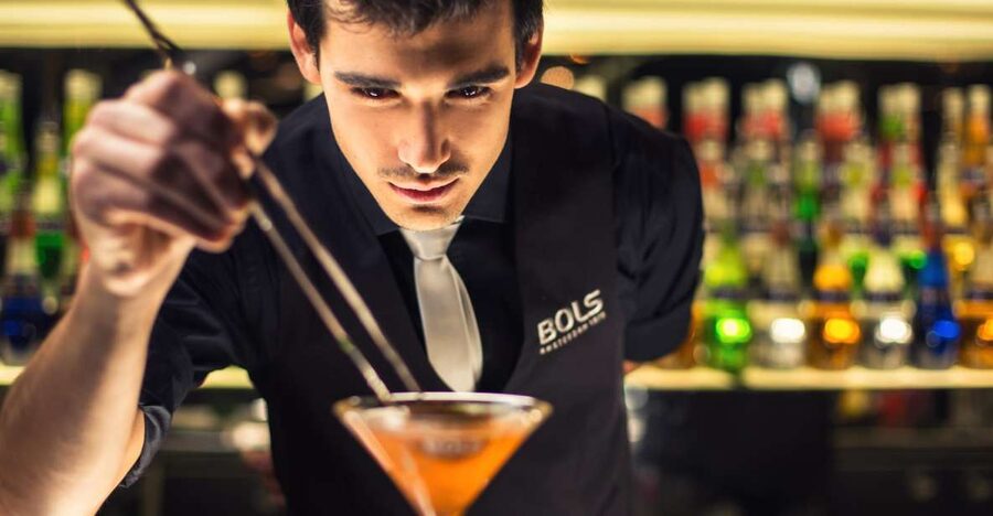 Amsterdam: House of Bols Entry Ticket and Nightlife Ticket - A sensible way to use the package