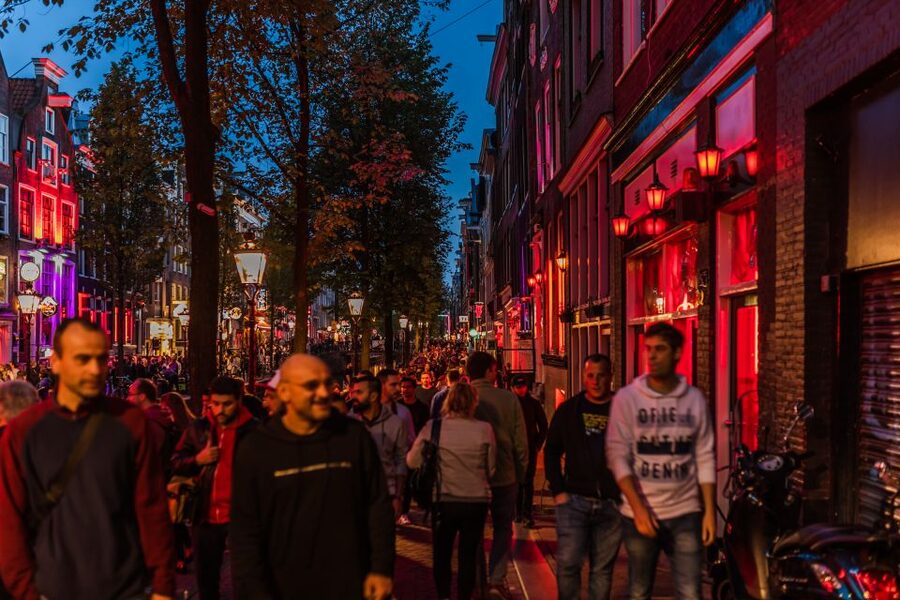 Amsterdam: Private Night Tour of Speakeasies and Bars - What $151 buys you