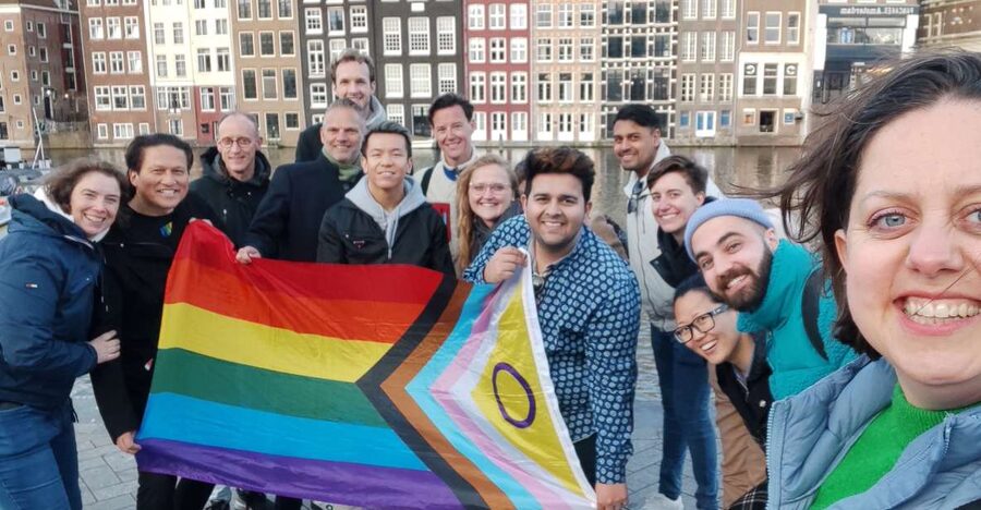 Amsterdam: Queer Nightlife Tour - Walking through Amsterdam-Centrum and Burgwallen Oude Zijde