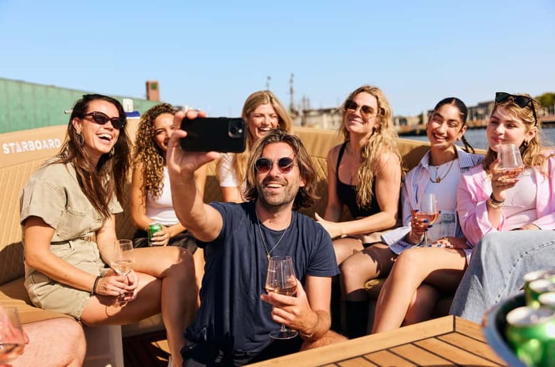 Amsterdam: Spanish Guided Open Boat Cruise with Bar Onboard - Why Amsterdam’s canals are best seen from the water