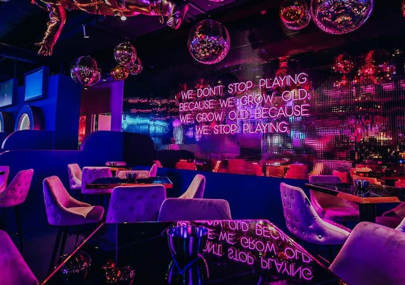 Amsterdam: The All Out - No.1 Activity Bar - Why shuffleboard is more than a filler game