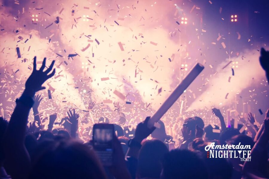 Amsterdam: Tour De BonTon Club Tour and 20+ Nightclubs Entry - Who will get the most from this experience