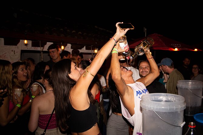 Antigua Bar Crawl - Antigua nightlife without the planning