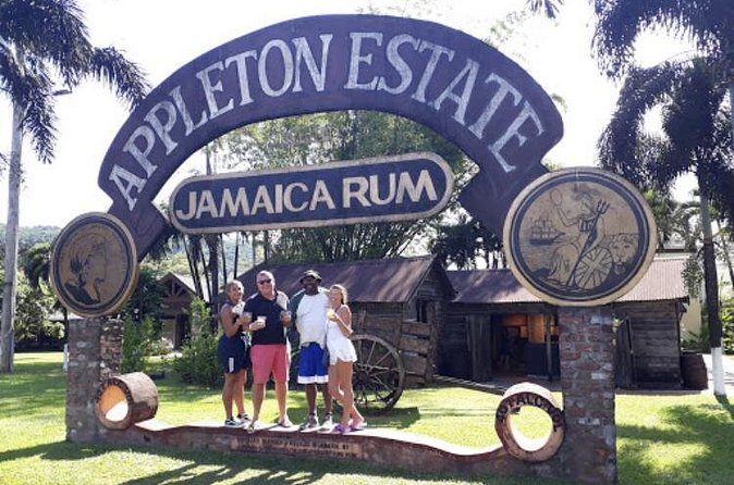 Appleton Estate Rum, YS Falls, Black River Safari / Floyd's Pelican Bar Tour - The driver can shape the day