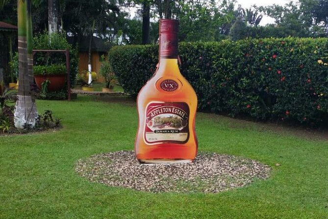 Appleton Rum Tour and Floyd’s Pelican Bar from Montego Bay Hotels and Villas - Price, inclusions, and extra spending