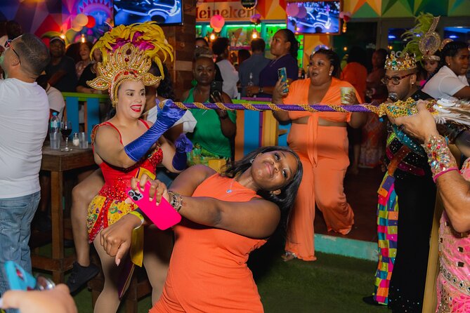 Aruba Private Party Bus & Nightlife Experience - Aruba Ariba cocktails on board