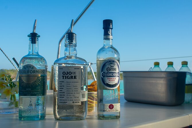 Bacalar - Gourmet Tour in Private Catamaran with Cocktails Included - Is $525 per person a fair price?