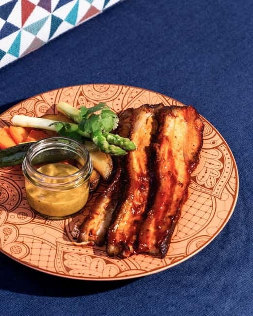 Bangkok: Bar.Yard Rooftop Bar Kimpton Maa-Lai F&B Packages - Bar.Yard’s tropical rooftop setting