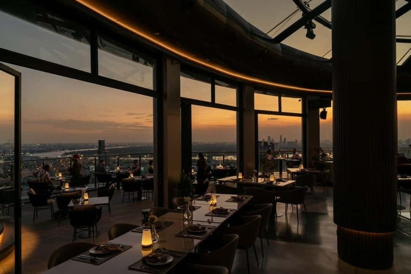 Bangkok: Cielo Sky Bar & Restaurant Rooftop - A menu that covers Thai and international tastes