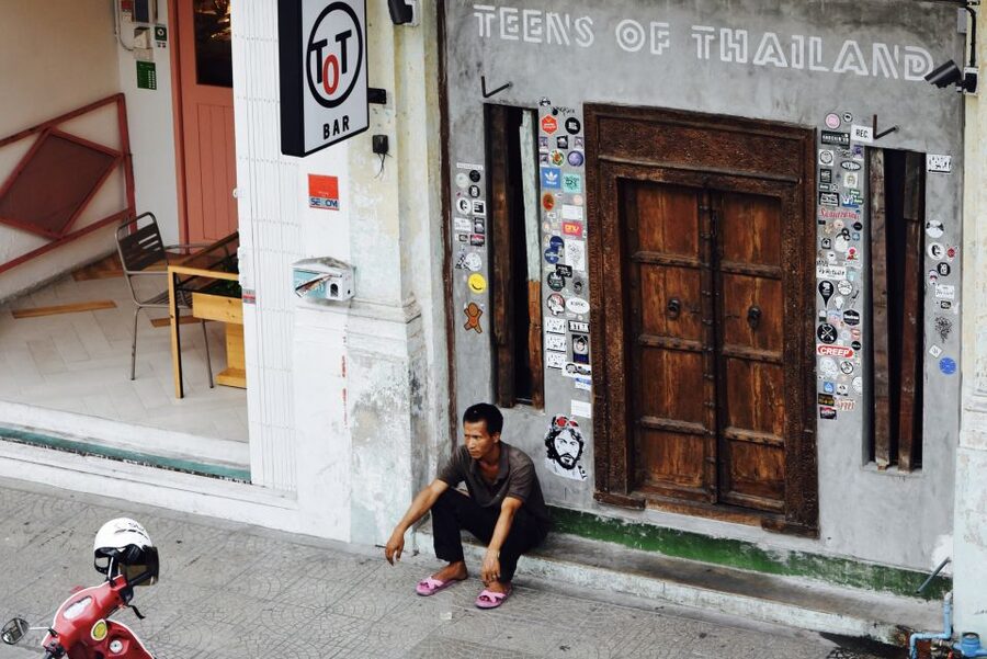 Bangkok: Guided Bar Hopping Night Tour with Private Option - Key points to know before booking