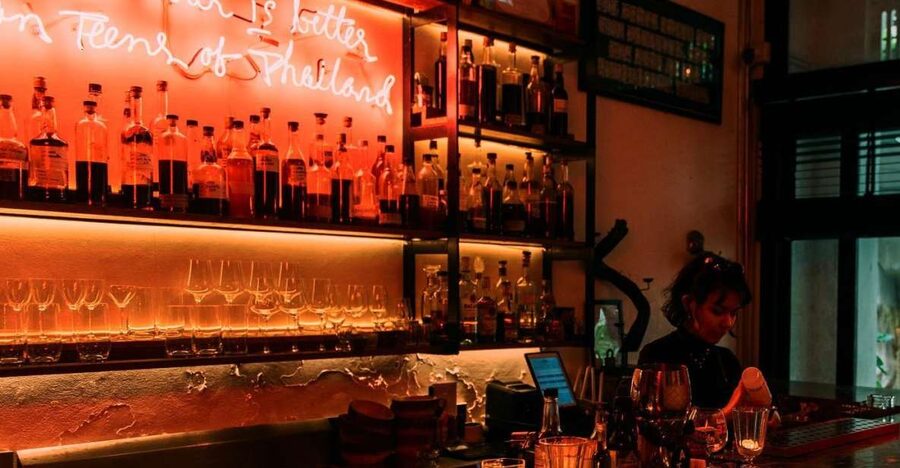 Bangkok: Guided Bar Hopping Night Tour with Private Option - Four Bangkok bars in three and a half hours