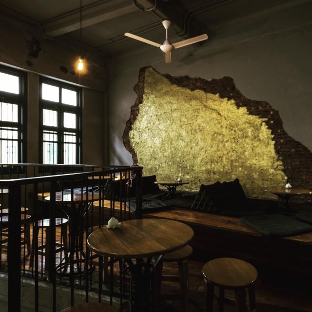 Bangkok: Guided Bar Hopping Night Tour with Private Option - Who will enjoy this Bangkok night out