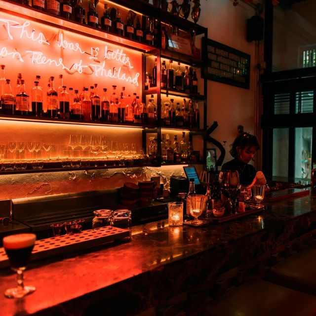 Bangkok: Guided Bar Hopping Night Tour with Private Option - TEP BAR brings Thai herbs into the glass