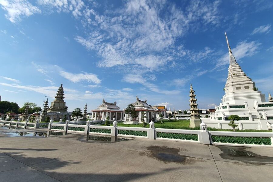 Bangkok: Historical Temples Tour & Hidden Bar at Sunset - Key points at a glance