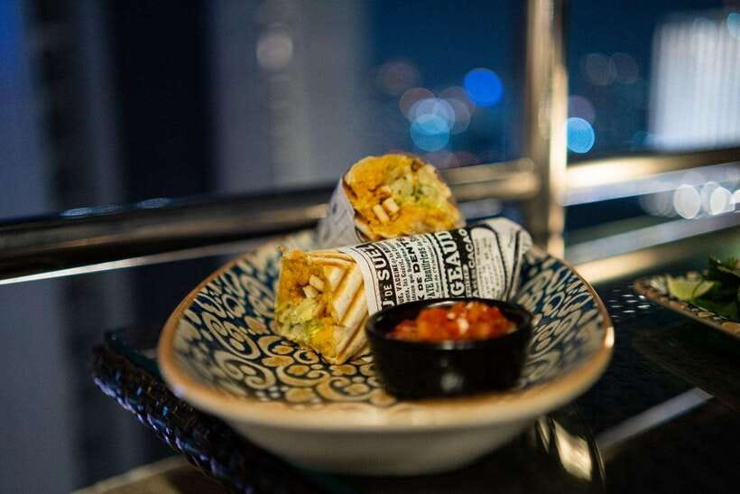 Bangkok: ThreeSixty Rooftop Bar at Millennium Hilton - Dress rules and who should book
