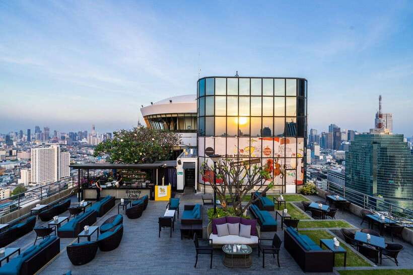 Bangkok: ThreeSixty Rooftop Bar at Millennium Hilton - The indoor bar and outdoor terrace