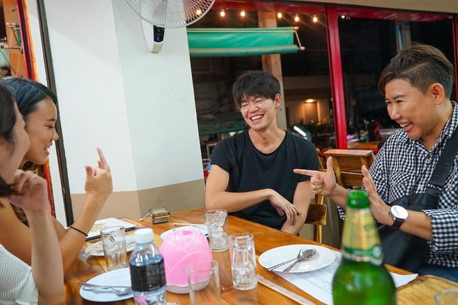 Bangkok Tuk Tuk Night Tour with food & drinks in Siam & Silom - Meeting at Umadevi Shrine near Chit Lom