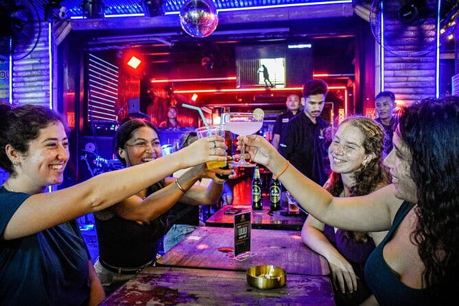 Bangkok Tuk Tuk Night Tour with food & drinks in Siam & Silom - Patpong Night Market: a short look at Bangkok after dark