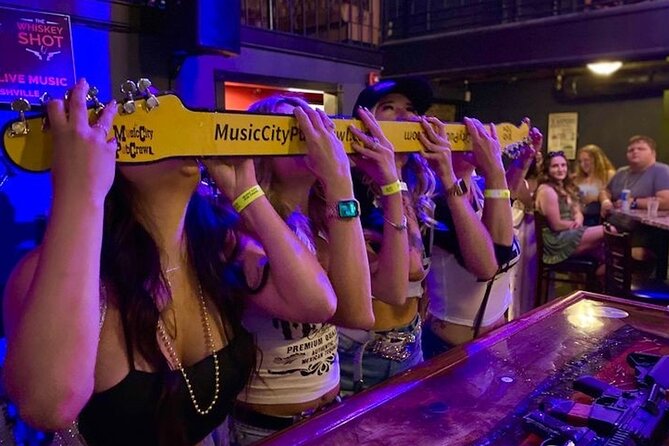 Bar Crawl Benidorm: 4 Venues 1 Night Including Karaoke & Drinks - Who will get the most from this crawl