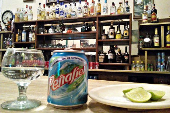 Bar Crawl in Guadalajara downtown - Meeting at Teatro Degollado at 7:30 p.m.