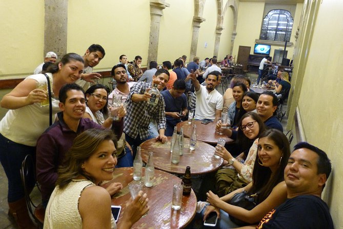 Bar Crawl in Guadalajara downtown - Nueve Esquinas and the taste of birria