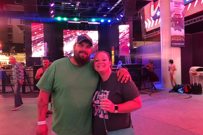 Bar Crawl On Fremont Street in Las Vegas - Hammered Harry’s starts the night with attitude