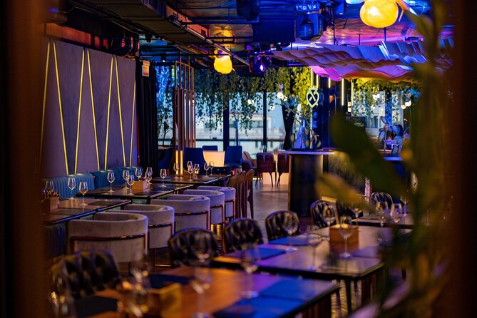 Bar Crawling - Control Club takes the crawl into late-night mode