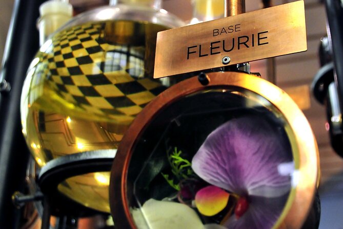 Bar des fragrances Grasse - Who will enjoy this Molinard experience?