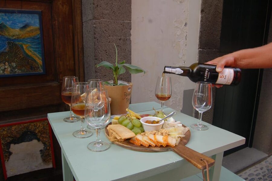 Bar hopping & Poncha Workshop in Funchal - Madeira wine and the island’s fortified tradition