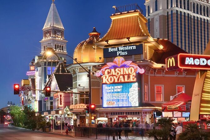Bars Unknown: Las Vegas Strip Bar Crawl - The walking pace, group mood, and practical limits