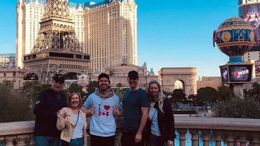 Bars Unknown: The Las Vegas Strip Bar Crawl - Walking, pacing, and drinking responsibly