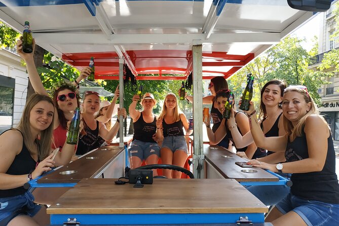 Beer Bike Bar Tour - Avenue Foch gardens and the final pause