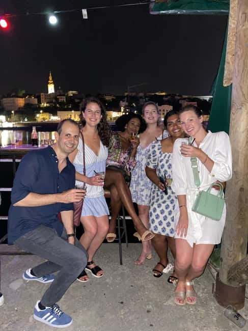 Belgrade: Bar Pub Club Crawl with 1 Hour Unlimited Drinks - A second bar with music and local atmosphere
