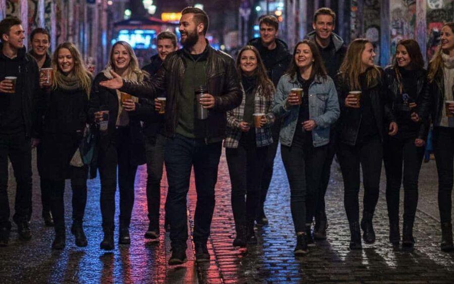 Berlin: Alternative Pub Crawl, Bars, Beats & Insider Stories - Free entry and what the $17 price really buys