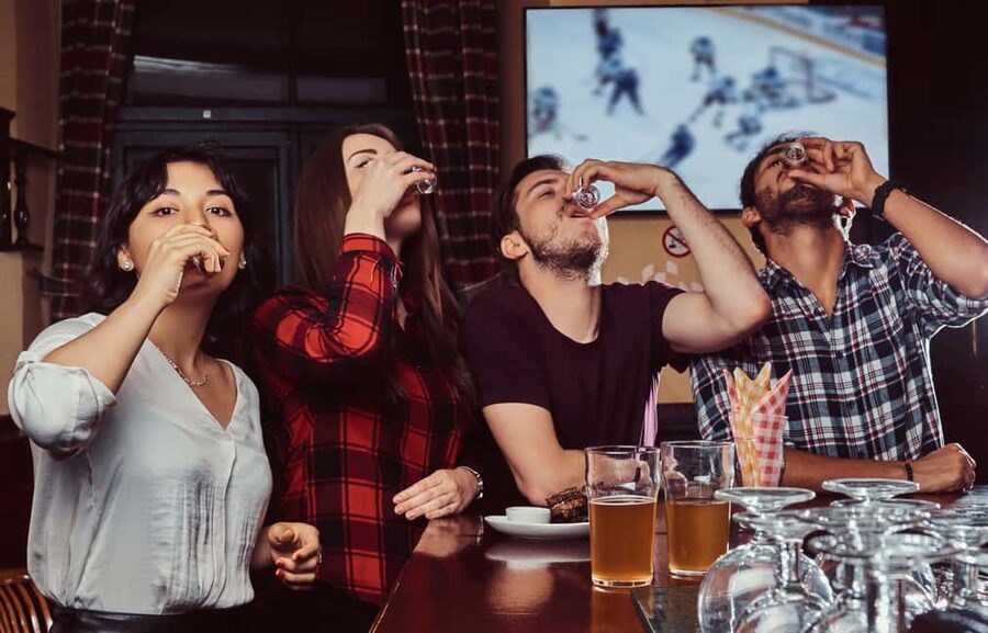 Berlin: Bar & Party Tour with Free Shots & VIP Club Access - Starting at Rathauspassagen in central Berlin