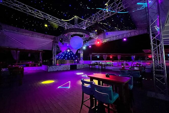 Best Of St Maarten Private Nightlife Tour - Key points before you book