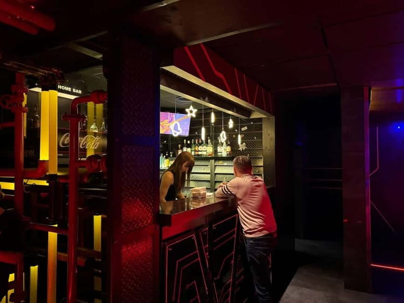 Bishkek Nightlife:How Metropolis Lives(Taste Crafted Drinks) - The first stop: crafted liquor and a famous local-style shot