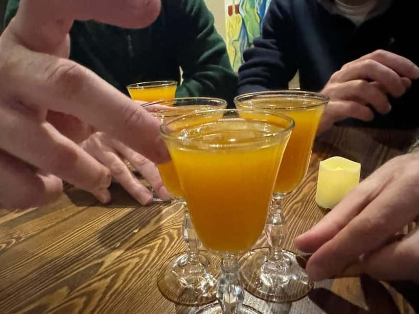 Bishkek Nightlife:How Metropolis Lives(Taste Crafted Drinks) - The underground bar: beer, cider, and local snacks